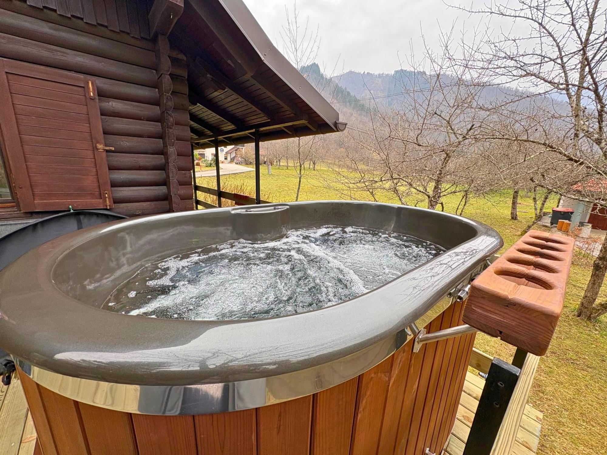Vila Rozi, Osilnica - Vacation House Pr' Vili Rozi Esterno foto